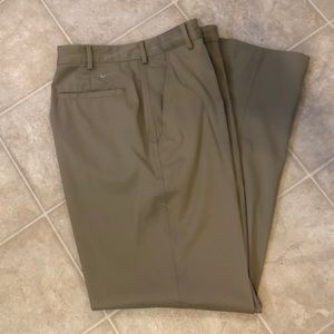 Nike golf Dri-fit men’s 32x32